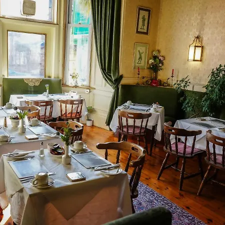 Rosehall 3* Эдинбург