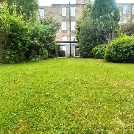 Appartamento Modern With Free Parking And Private Garden *