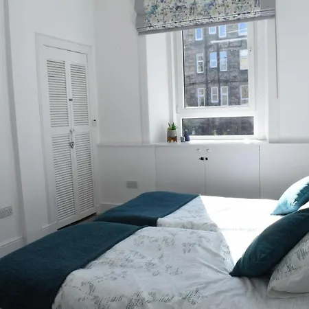 New Superb 2bd Flat In Holyrood 公寓 爱丁堡