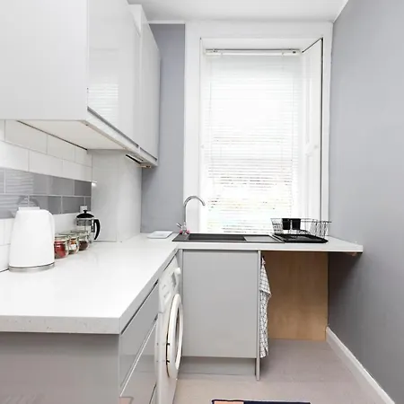 Joivy Charming Near Leith Links With Patio * 爱丁堡