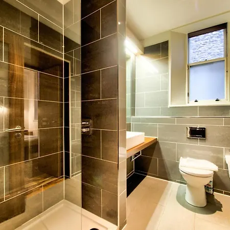 アパート Sumptuous 2br Next To Castle!