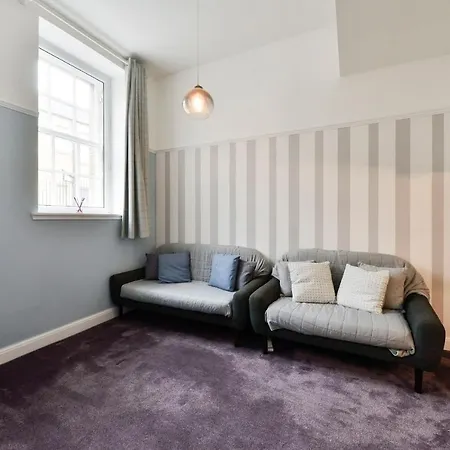 Guestready - Remarkable 2-Bedroom Apartment In Holyrood Park Apartment Edinburgh
