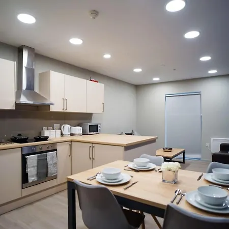 For Students Only - Straits Meadow In Centre