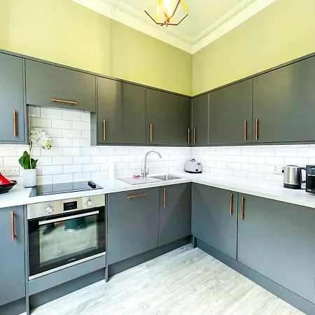 Desirable 2 Bed Near Castle Εδιμβούργο