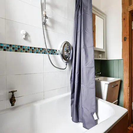Guestready - Cozy And Comfy In Leith 爱丁堡