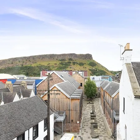 Joivy Cosy Flat In The Heart Of Apartment Edinburgh