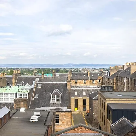 Joivy Luxury Flat Near Castle