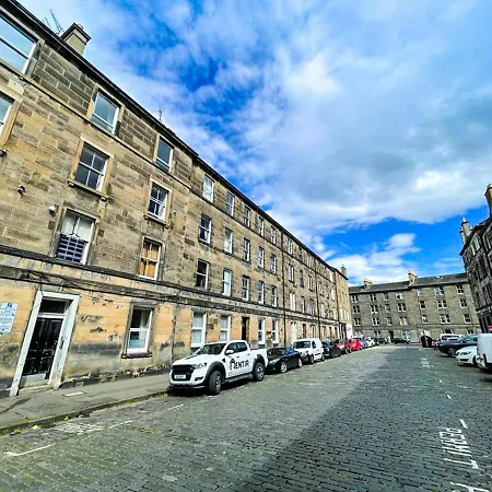 Lägenhet Desirable 2 Bed Near Castle Edinburg