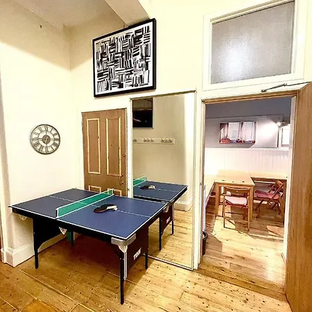 Apartment Central - Large Groups Edinburgh