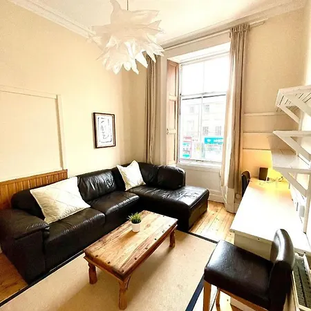 Central - Large Groups *