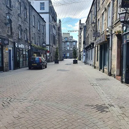 Апартаменты Lovely 2 Bedroom Flat In The Heart Of The Эдинбург