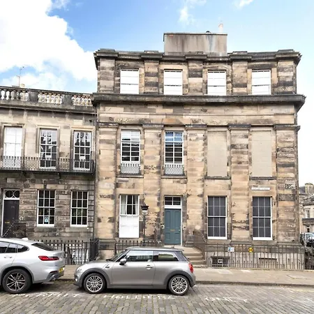 Joivy Chic Near Stockbridge Market *