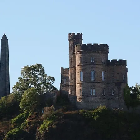 Mid-mile * Edinburgh