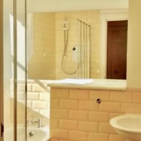 Διαμέρισμα 2 Bedroom Flat With Spectacular Views