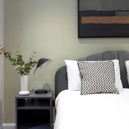 Dragon Luxury Serviced At Alva Street * Εδιμβούργο