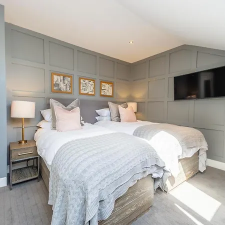 No1 - George Iv Bridge *