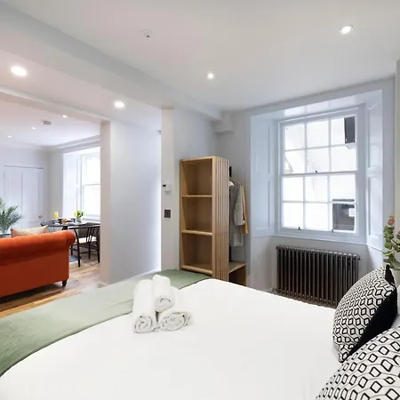 Dragon Luxury Serviced At Alva Street Διαμέρισμα *