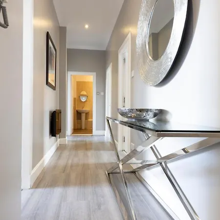 Διαμέρισμα Altido West Nicolson Street