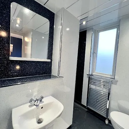 Penzion Roost Hill - Free Parking Zone 3*