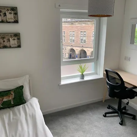 公寓 Holyrood Duplex 3- Bedrooms 爱丁堡