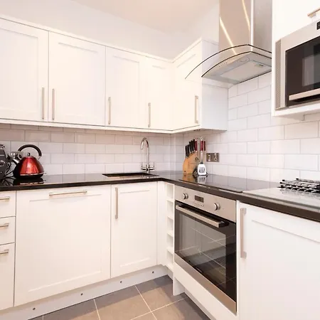 Joivy Cozy Near Castle Edinburgh