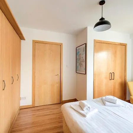 Guestready - Spacious Apt Near The City Centre