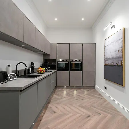 Luxury Georgian Retreat By Sovo *