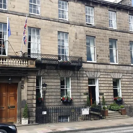 호텔 Royal Scots Club 3*