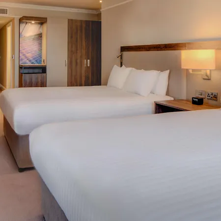 Отель Hilton Carlton