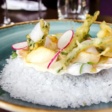 The Bonham فندق 5*