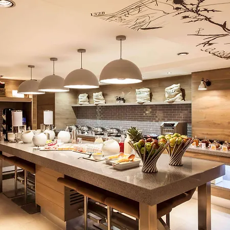 Ibis Centre South Bridge - Royal Mile فندق إدنبرة