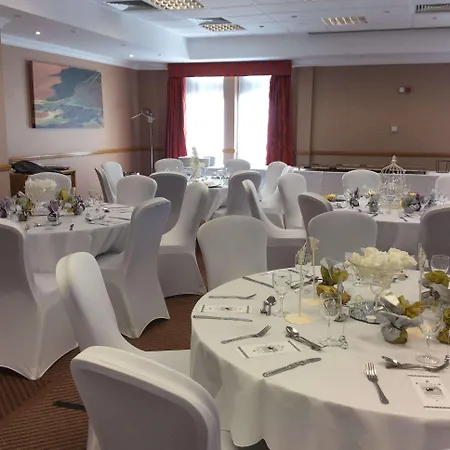 Doubletree By Hilton Centre Hotel