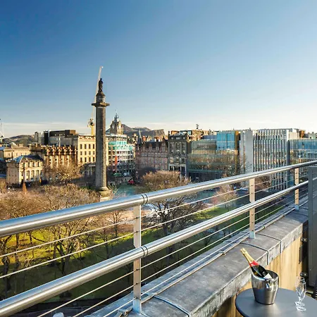 Hotel Ibis Styles St Andrew Square