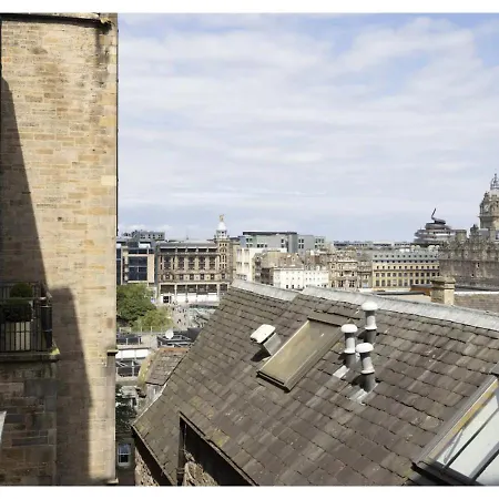 Royal Mile By Joivy *