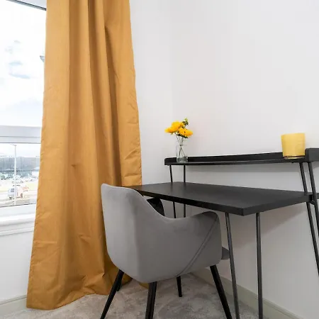 Modern 3bed Flat With Free Parking And Stunning Views Apartament