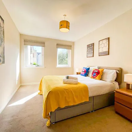 Charming Old Town 2 Bed Apt, 2mins From Royal Mile