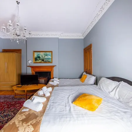 شقة Desirable Retreat With Famous Park Views إدنبرة