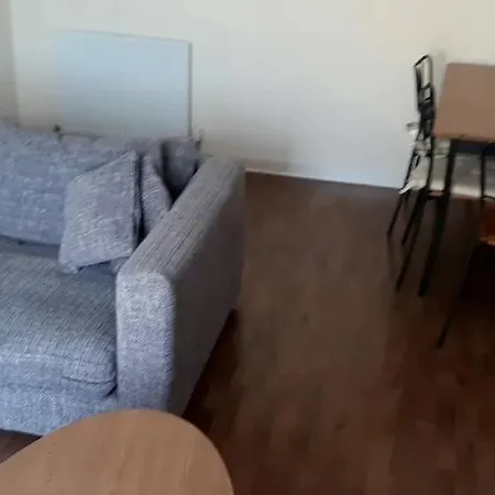 Leith/easter Rd Secure Parking. Apartamento