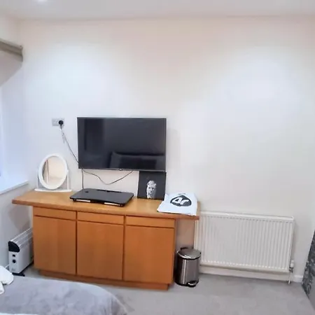 Konukevi Stylish Spacious In City Centre - Excellent Location - Five Star Amenities Edinburgh