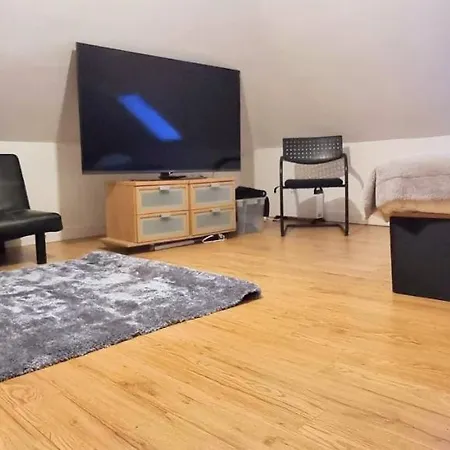Konukevi Stylish Spacious In City Centre - Excellent Location - Five Star Amenities Edinburgh