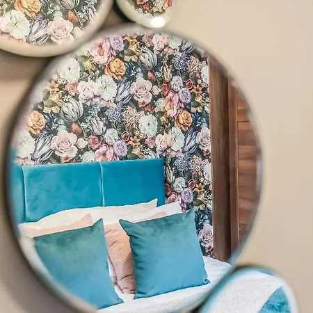 Stylish Abode *