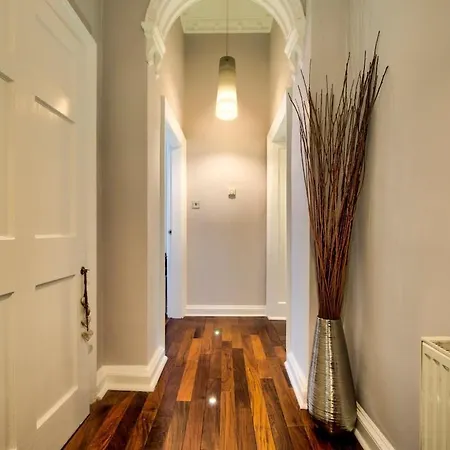 Apartment Gorgeous In The Heart Of New Town Edinburgh