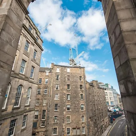 Downtown And 1 Bed In Appartement