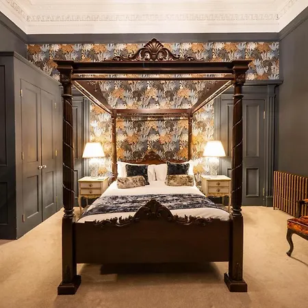 No11 Boutique & Brasserie 에든버러