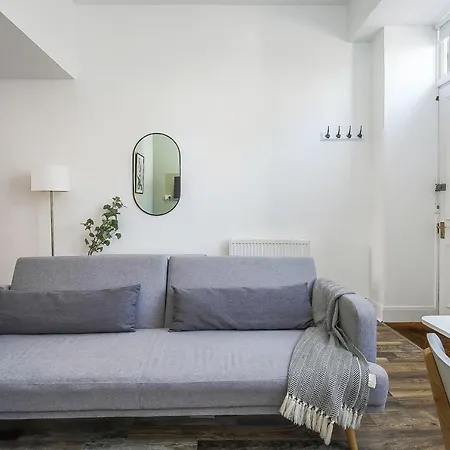 公寓 Centre 2 Bedroom Main Door 爱丁堡