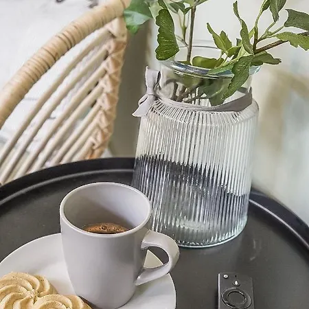 Appartamento Centre 2 Bedroom Main Door