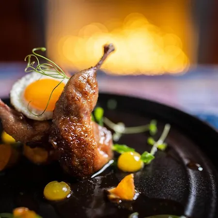 No11 Boutique & Brasserie Hotell