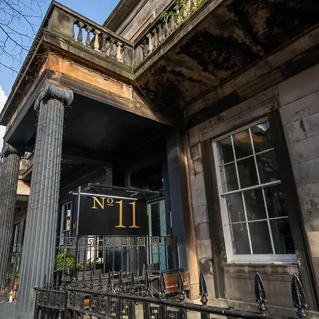 No11 Boutique & Brasserie 4*