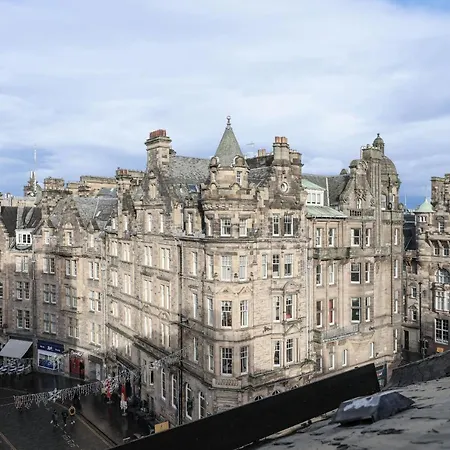 Luxury 3 Bed Royal Mile Эдинбург