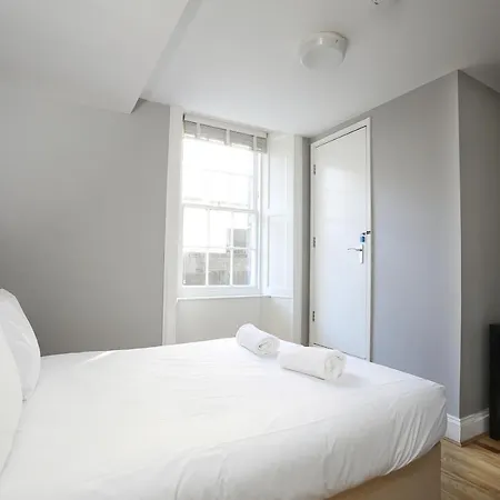 Hotel apartamentowy Cairn & 3*